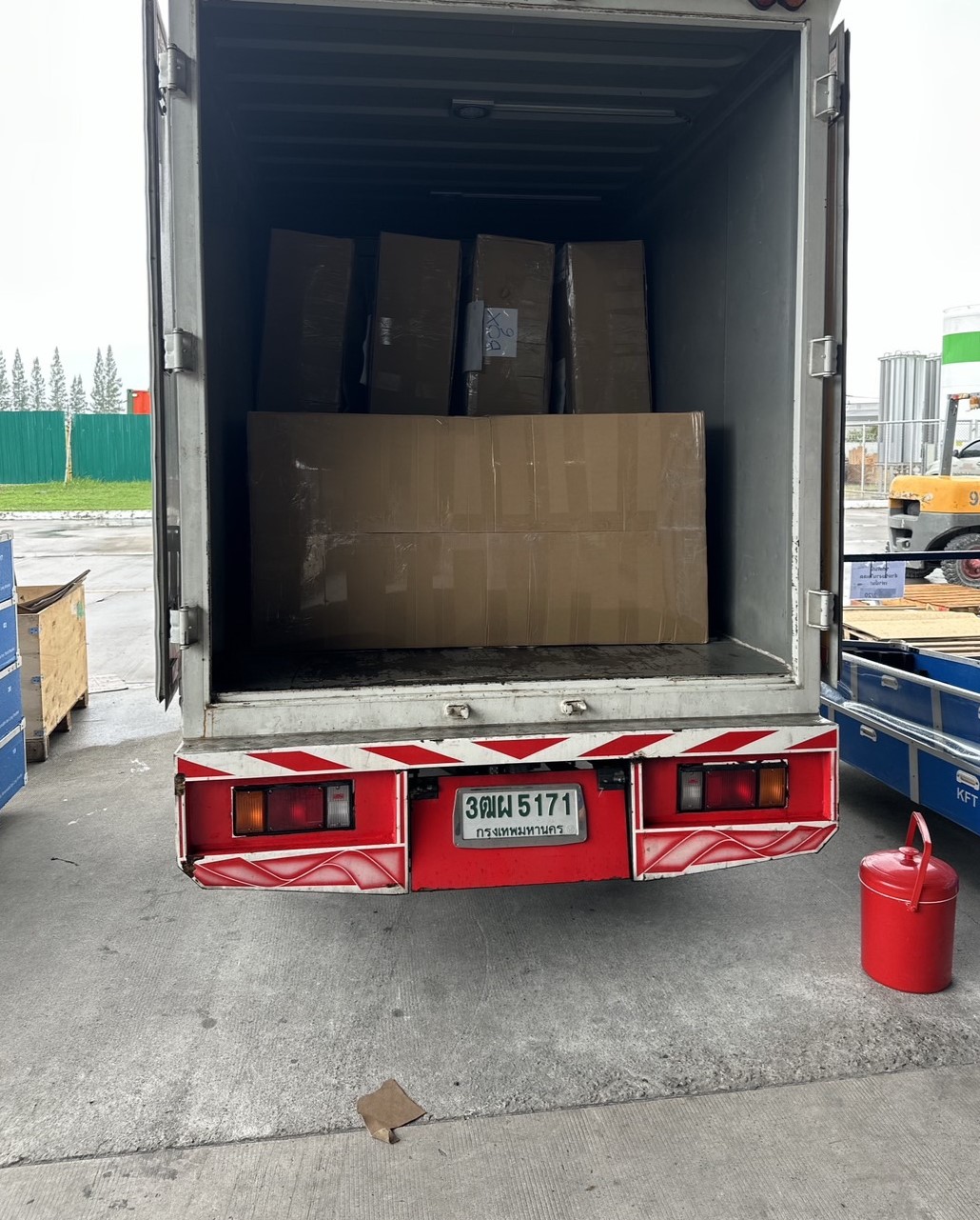 CAP Logistics 4 Wheels JB Truck Work 4