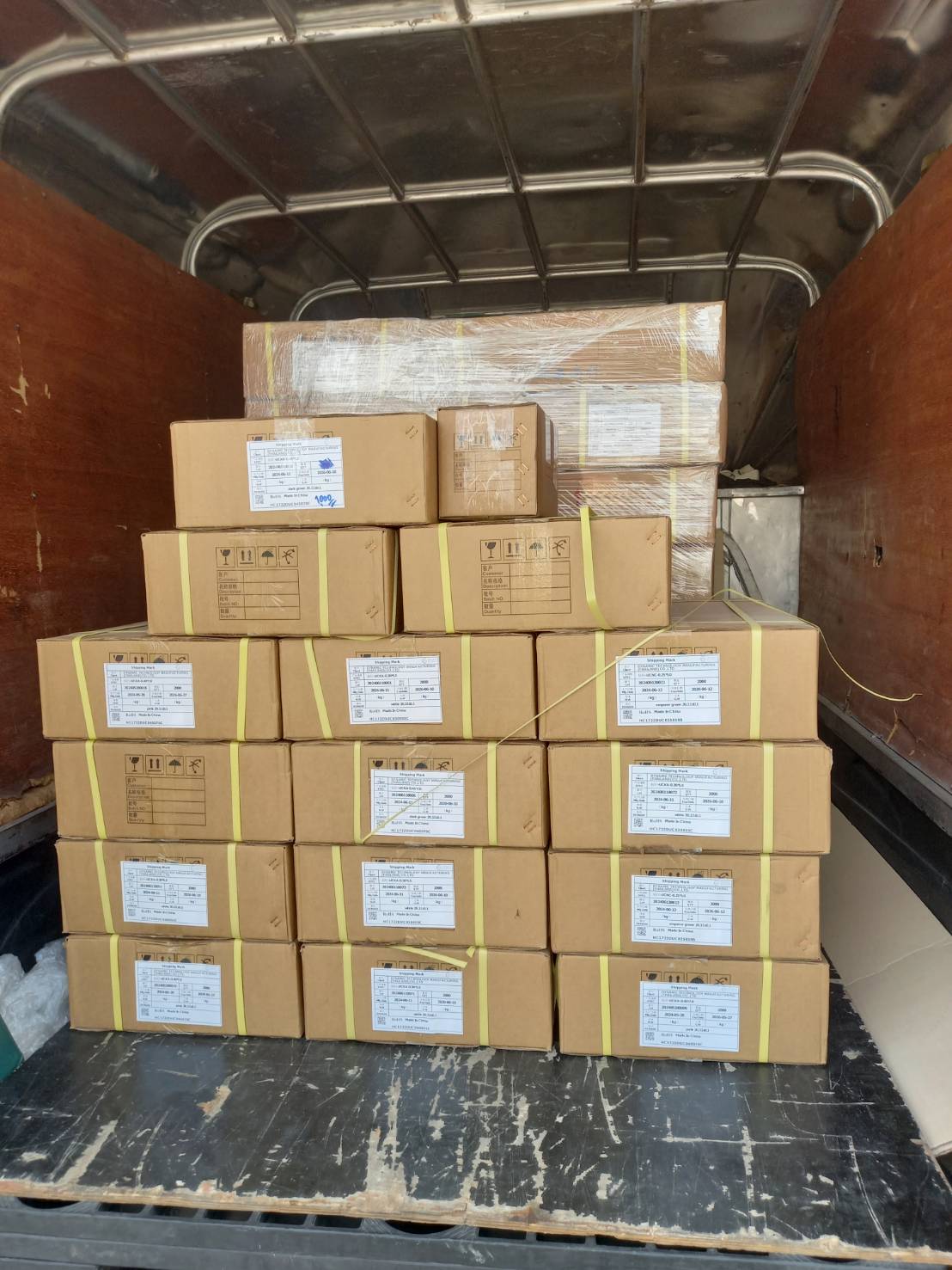 CAP Logistics 4 Wheels Truck Work 4