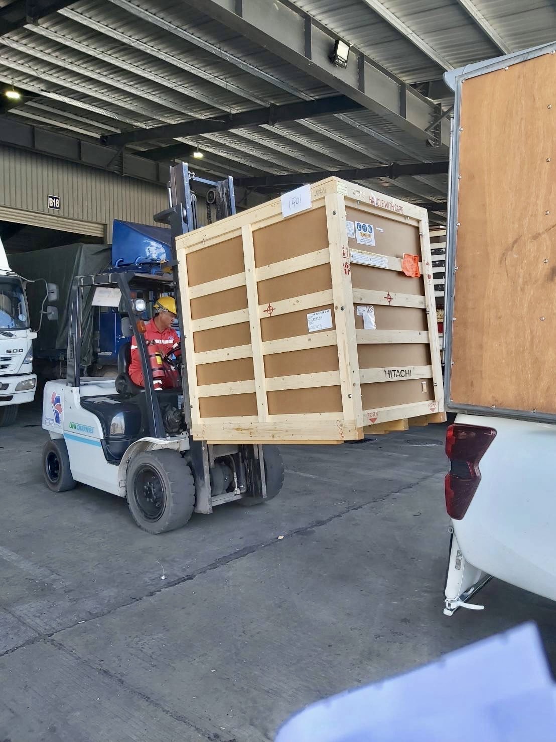 CAP Logistics 4 Wheels Truck Work 5