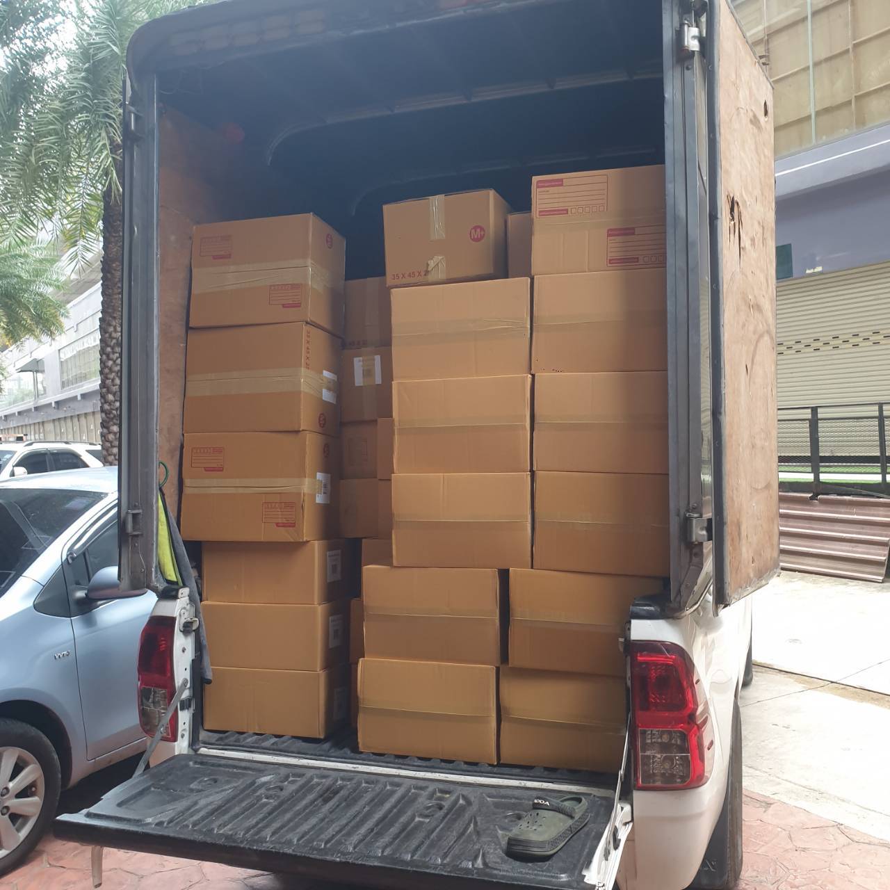 CAP Logistics 4 Wheels Truck Work 9